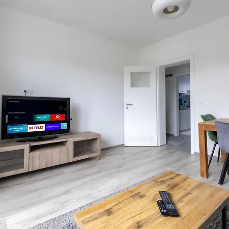 Schmueckstueck Am Fusse Von Ruettenscheid Naehe Zentrum, Uniklinik & Messe Netflix & Prime Appartement