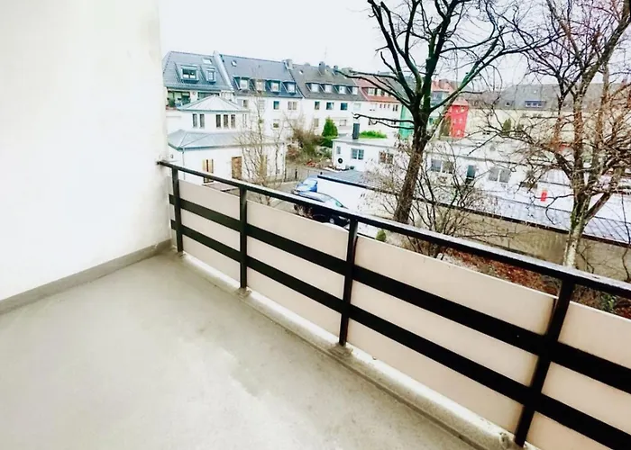 Schmuckstueck Am Fusse Von Ruettenscheid Naehe Zentrum, Uniklinik & Messe Netflix & Prime *